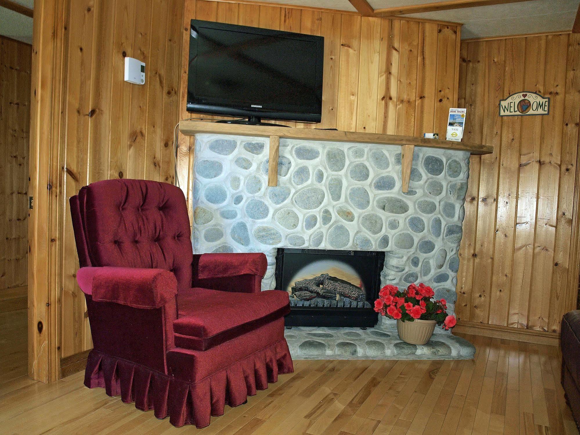 Mackenzie Motel&Cottages Shelburne Exterior foto